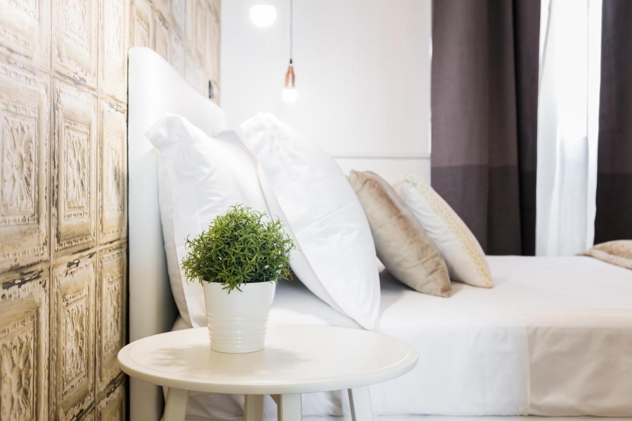 Bmga L Glam Industrial 3-Bed Apartment In Termini Rom Exterior foto