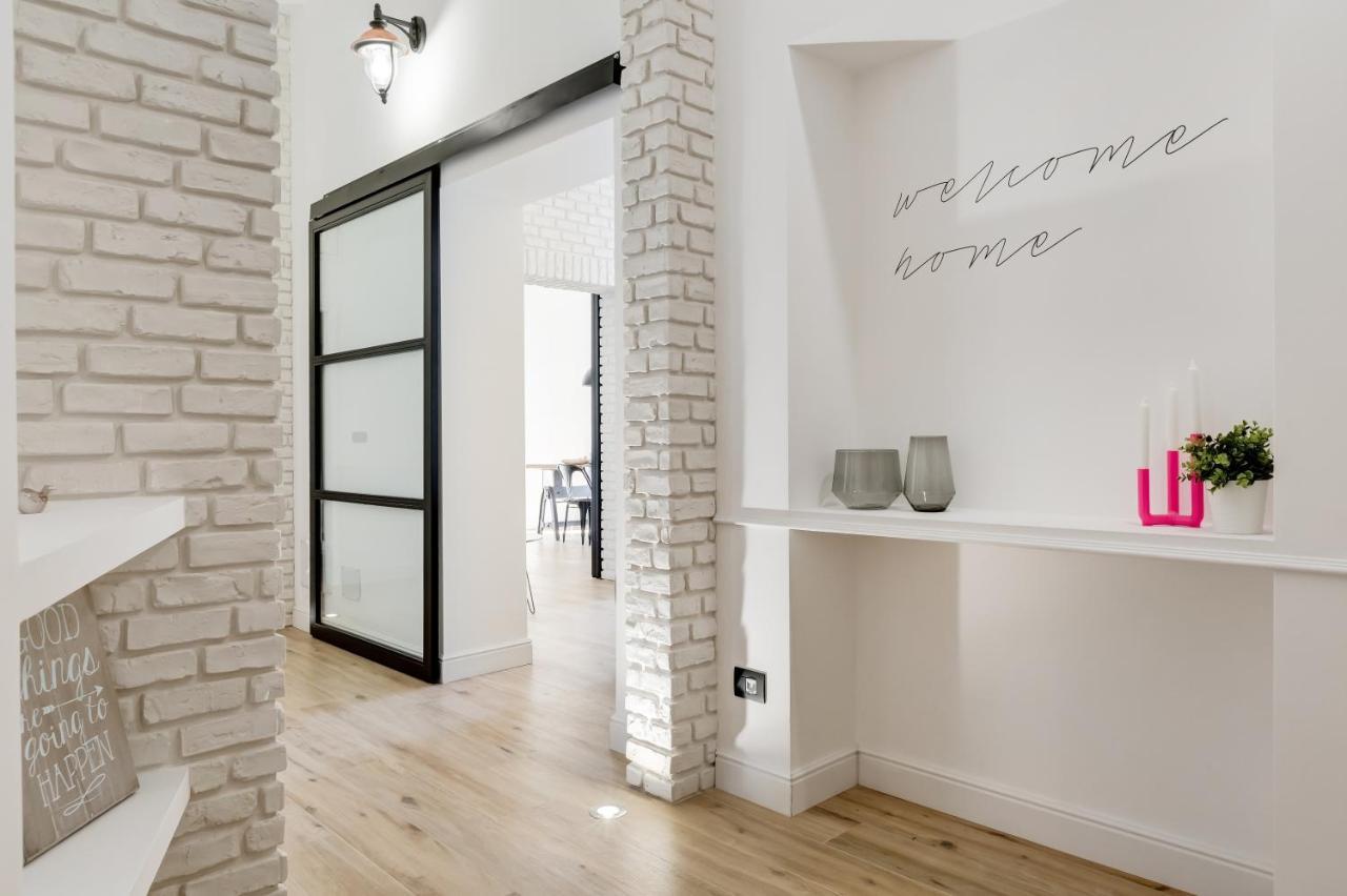 Bmga L Glam Industrial 3-Bed Apartment In Termini Rom Exterior foto