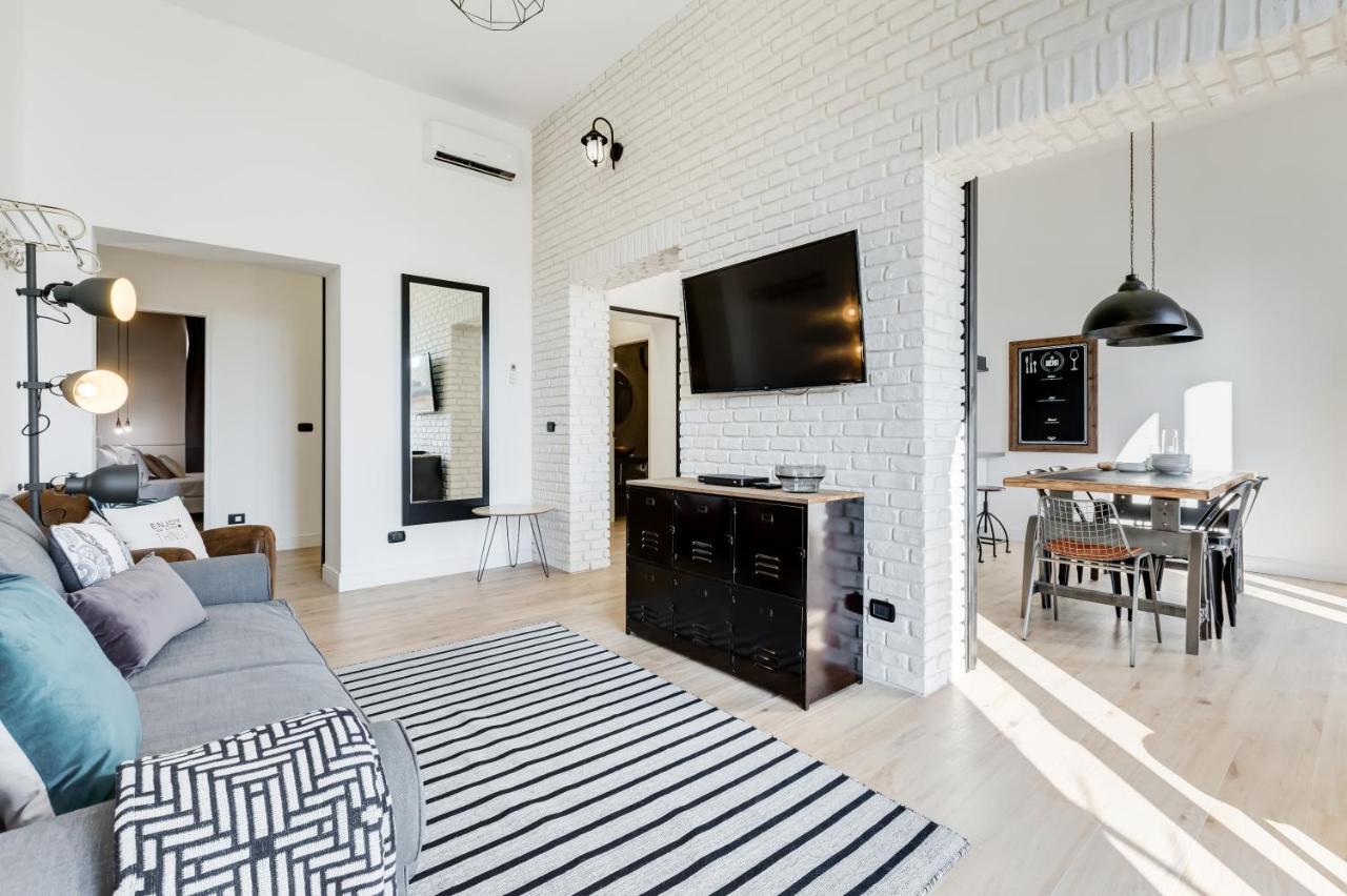 Bmga L Glam Industrial 3-Bed Apartment In Termini Rom Exterior foto